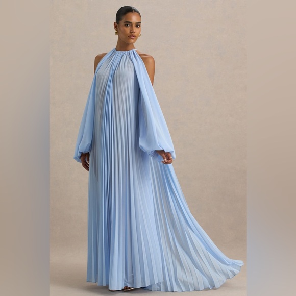 Club London REYNA Powder Blue Pleated Chiffon Cold-Shoulder Maxi Dress NWT! - Picture 2 of 9
